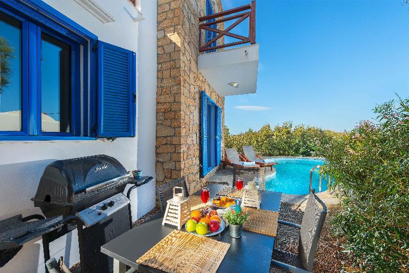 Blue Sea Villa Gennadi Exterior photo